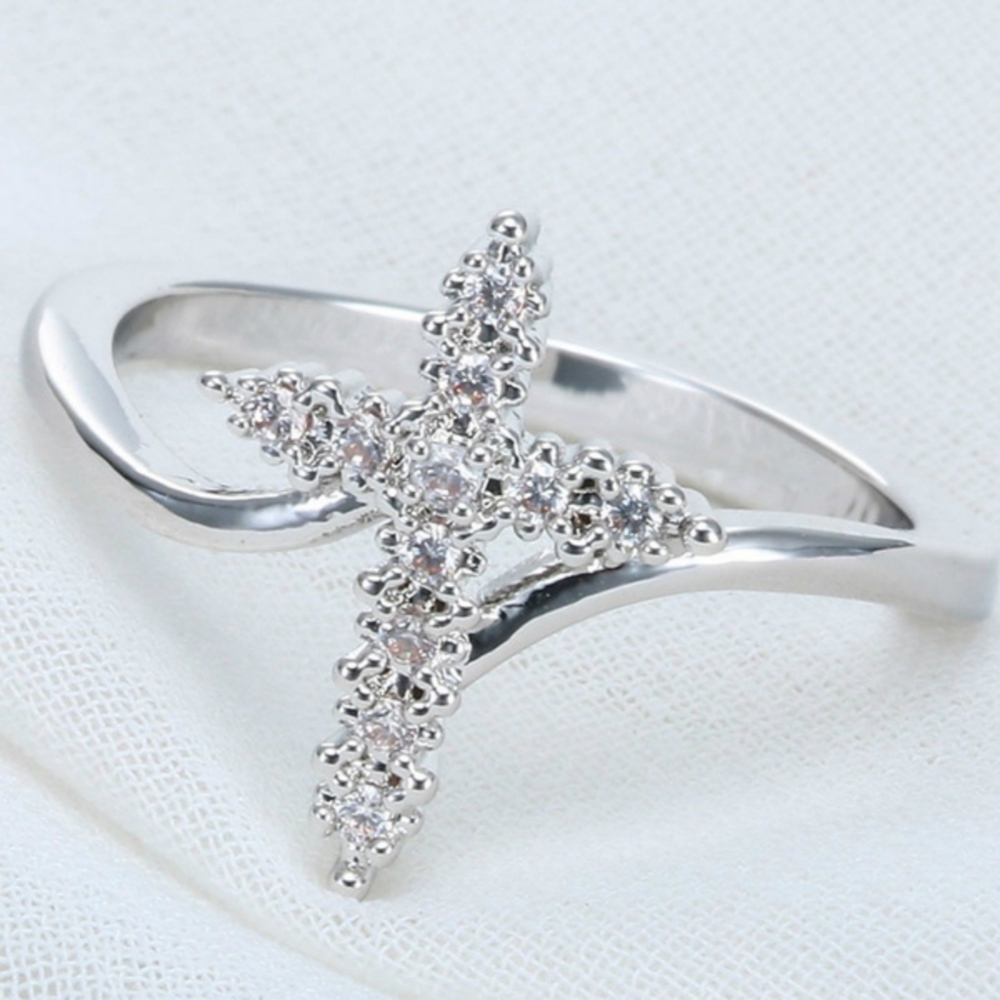 New!! Diamond Cross Ring